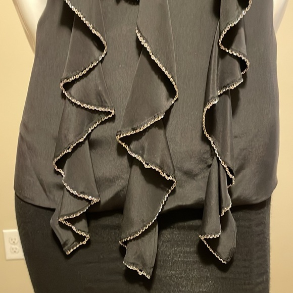 ROBBI & NIKKI byROBERT RODRIGUEZ SILK CHAIN EMBELLISHED RUFFLE FRONT TANK TOP SM - Picture 4 of 16